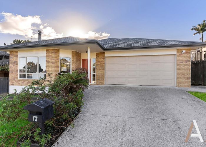  at 17 De Havilland Drive, Goodwood Heights, Auckland