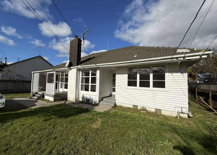  at 27 Shakespeare Avenue, Trentham, Upper Hutt, Wellington