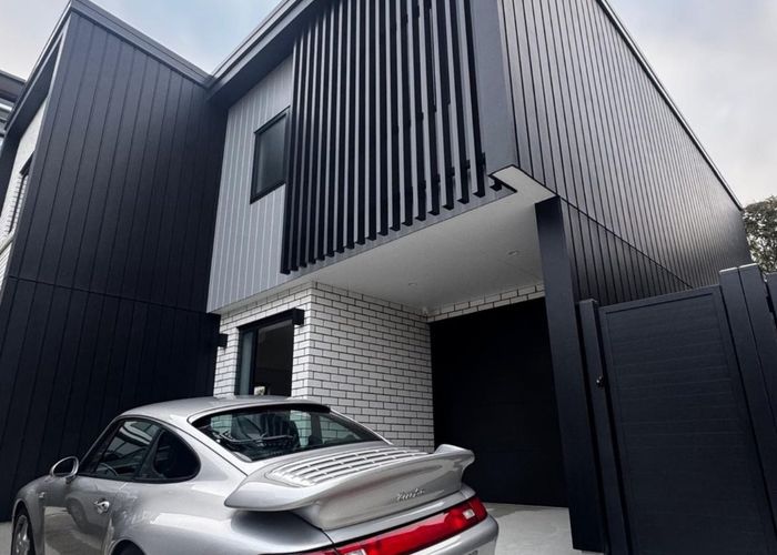  at 16A Moa Road, Point Chevalier, Auckland City, Auckland