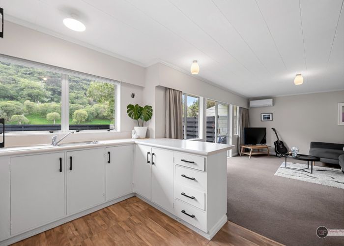  at 1/27 Larchmont Grove, Totara Park, Upper Hutt