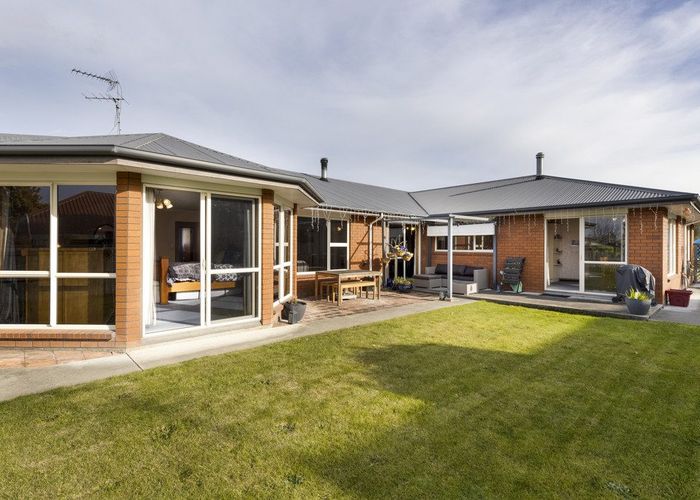  at 16 Westhaven Place, Redwoodtown, Blenheim