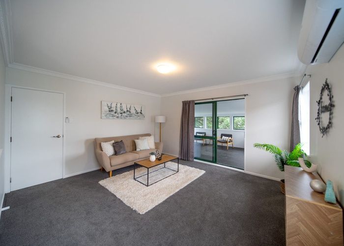  at 21 Plumley Crescent, Mangere, Auckland