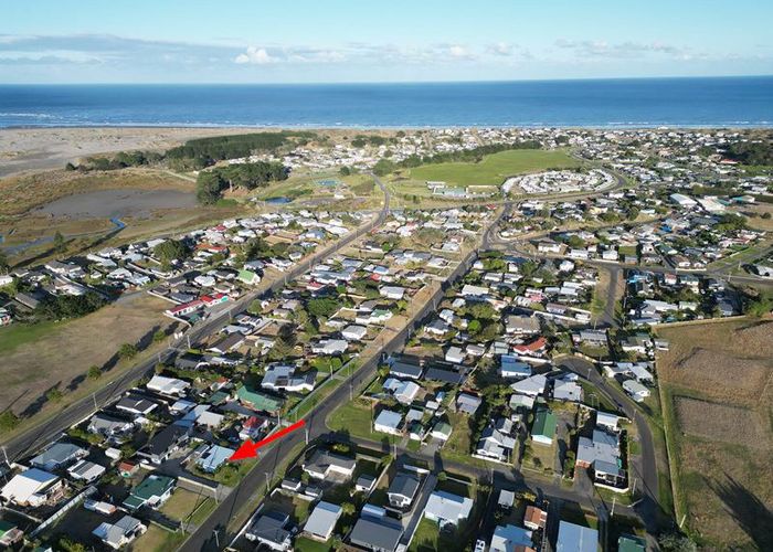  at 26 Pratt Avenue, Foxton Beach, Horowhenua, Manawatu / Whanganui
