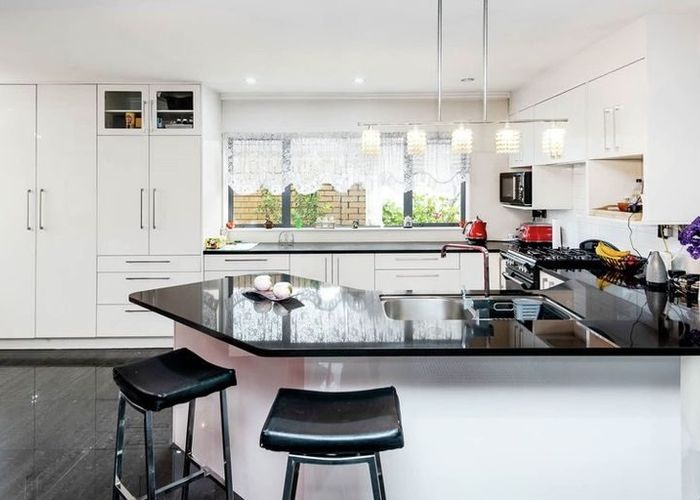  at 8A McCullough Avenue, Papatoetoe, Manukau City, Auckland
