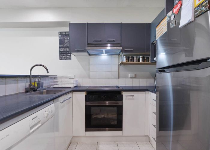  at 20 Chapel Road, Flat Bush, Manukau City, Auckland