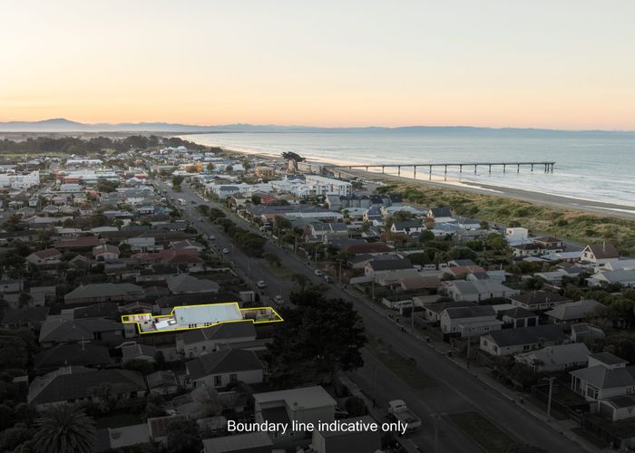  at 102 Oram Avenue, New Brighton, Christchurch City, Canterbury