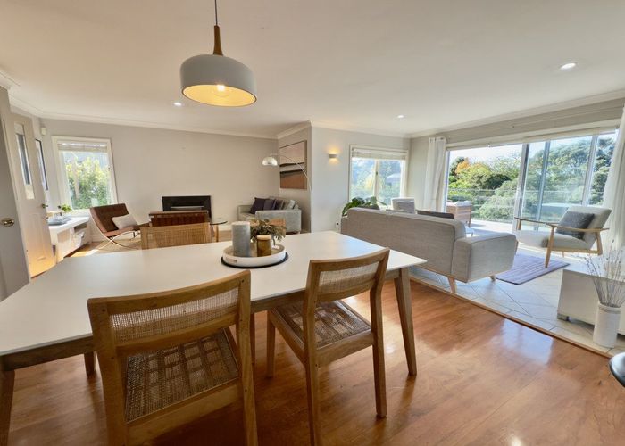  at 84 Parr Terrace, Castor Bay, North Shore City, Auckland