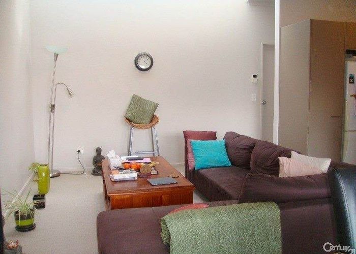  at 16 Birchlands Road, Flat Bush, Manukau City, Auckland