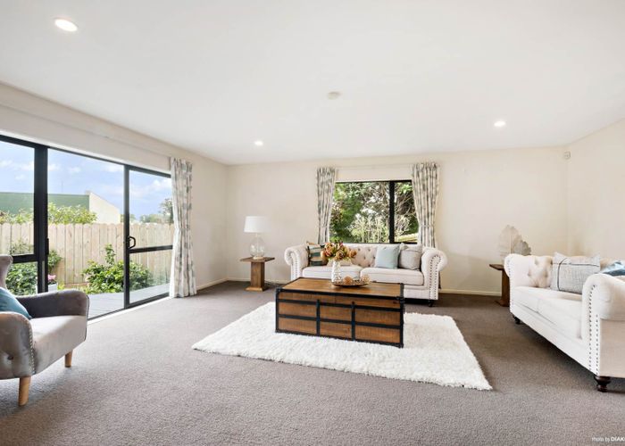  at 21 Elan Place, Stanmore Bay, Whangaparaoa