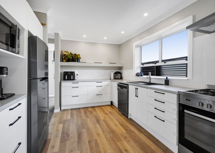  at 112 Smart Road, Glen Avon, New Plymouth, Taranaki