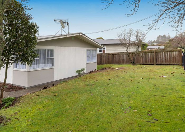  at 20 Leslie Avenue, Western Heights, Rotorua, Bay Of Plenty