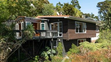  at 82 Scenic Drive, Titirangi, Auckland