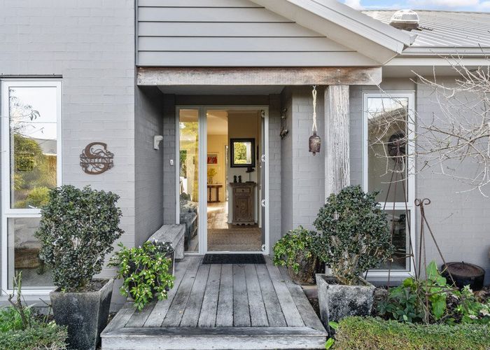  at 9 Wrybill Way, Warkworth