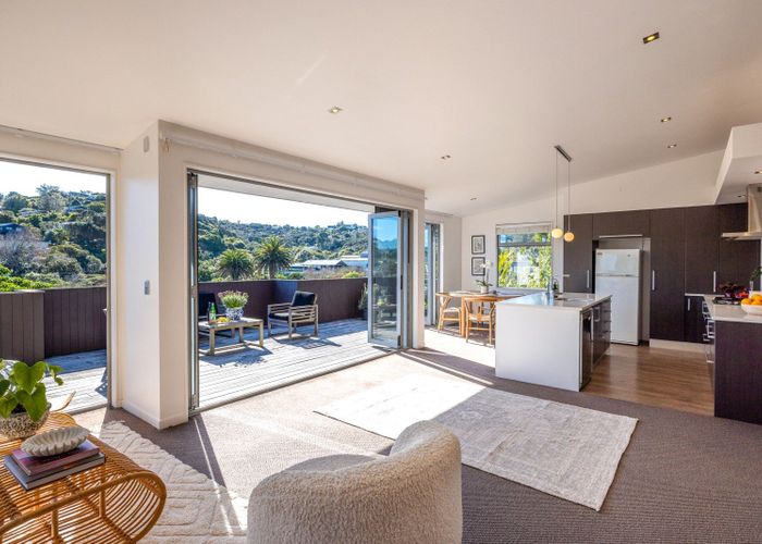  at 27 Ocean Road, Surfdale, Waiheke Island, Auckland