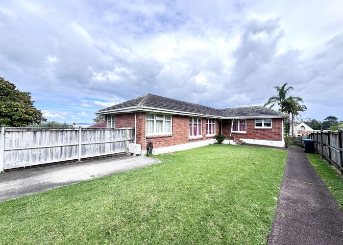  at 57 Lynbrooke Ave, Blockhouse Bay, Auckland City, Auckland