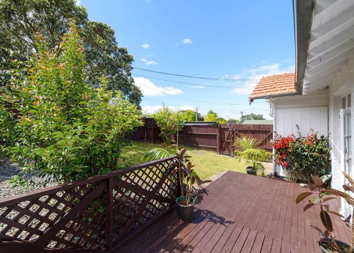  at 237 Blockhouse Bay Road, Avondale, Auckland City, Auckland
