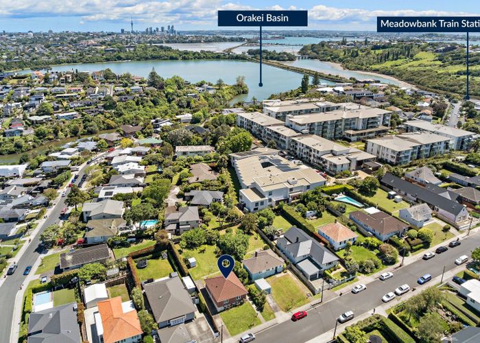  at 20 Bonnie Brae Road, Meadowbank, Auckland City, Auckland