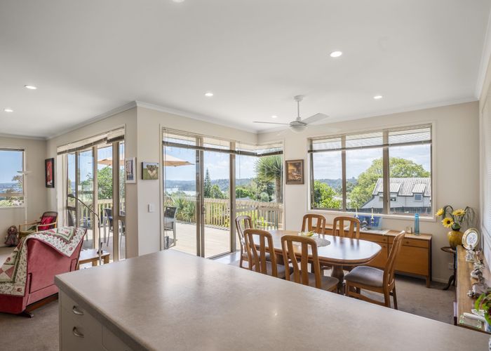  at 12 Mayall Avenue, Beach Haven, Auckland