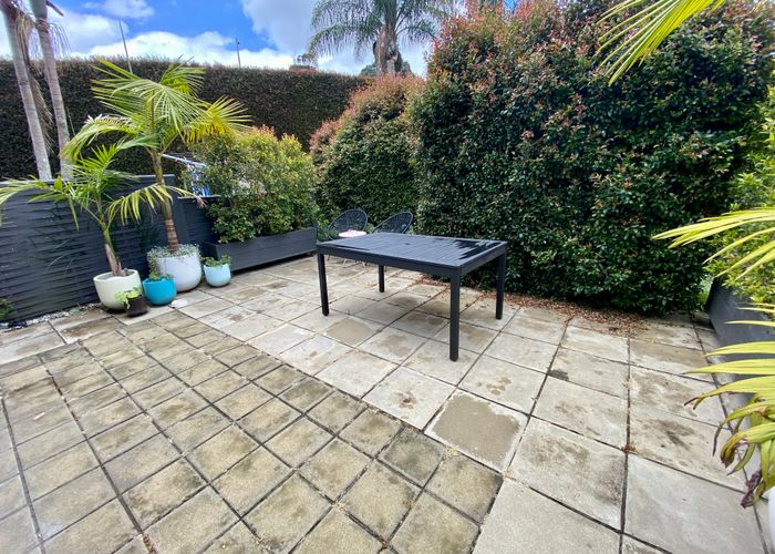  at 10/33 School Road, Kingsland, Auckland