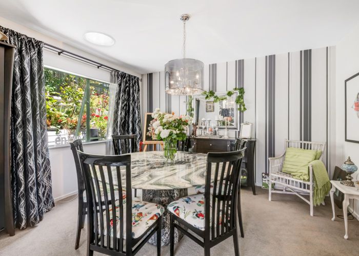  at 3a Pelican Lane, Unsworth Heights, North Shore City, Auckland