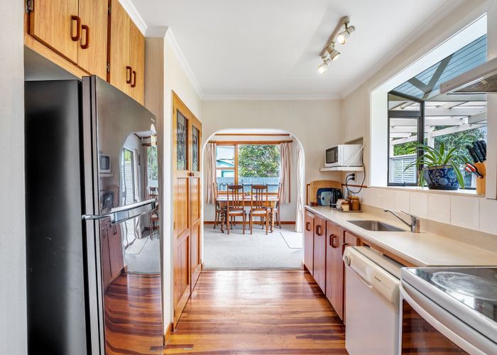  at 9 Mokau Place, Terrace End, Palmerston North, Manawatu / Whanganui