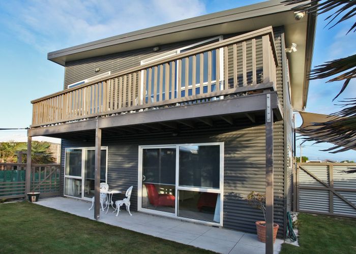  at 16 Beach Road, North New Brighton, Christchurch City, Canterbury