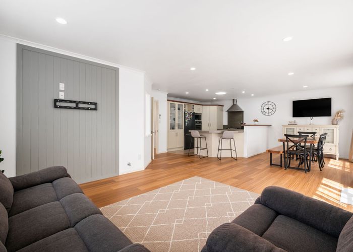  at 2 Holly Place, Rototuna, Hamilton, Waikato