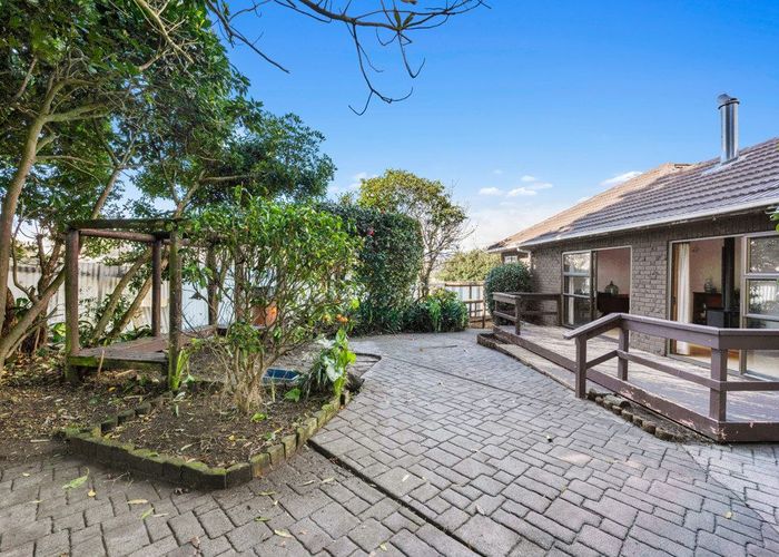  at 32B Jellicoe Road, Manurewa, Auckland