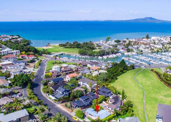  at 16A Commodore Parry Road, Castor Bay, North Shore City, Auckland