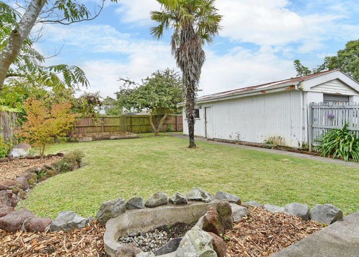  at 37 Mackworth Street, Woolston, Christchurch