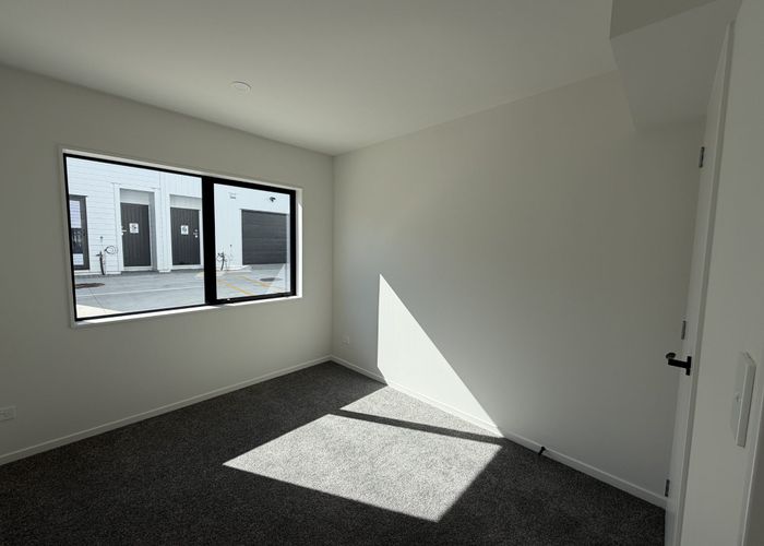  at 1/24 Aberfeldy Ave, Highland Park, Manukau City, Auckland