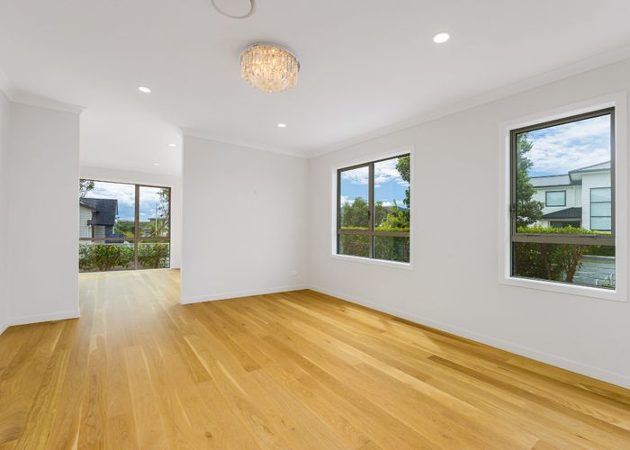  at 17 Headland Drive, Long Bay, Auckland