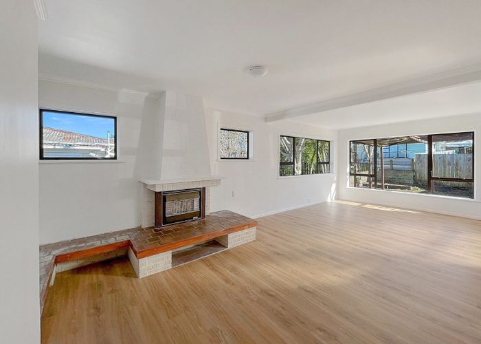  at 21 Hyde Street, Manurewa East, Manukau City, Auckland