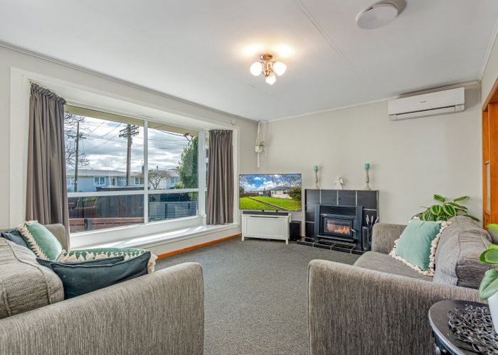  at 33 Peters Avenue, Cloverlea, Palmerston North