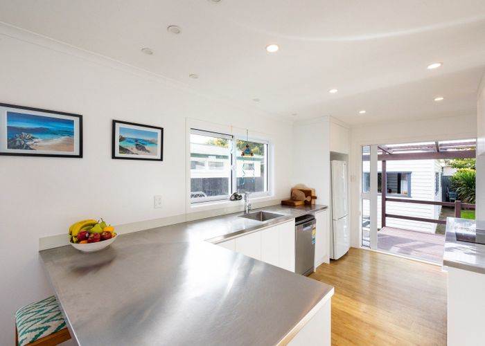  at 4 Tingey Place, Awapuni, Palmerston North