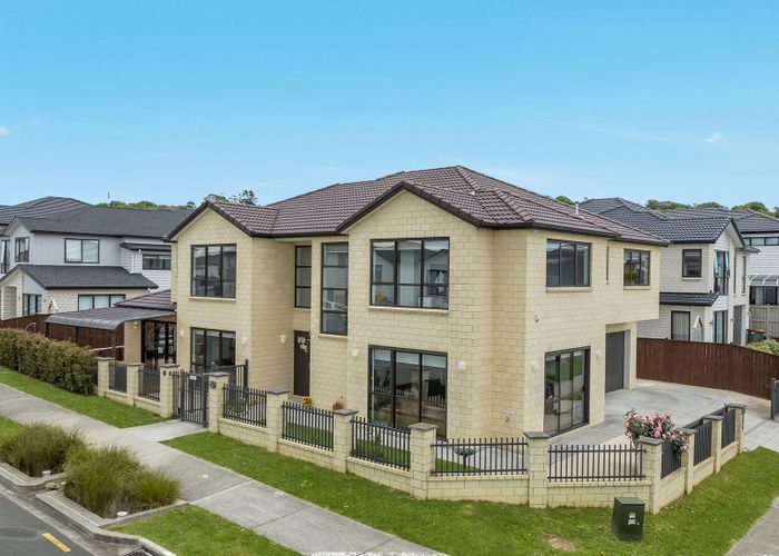  at 76 Drumbuoy Drive, Flat Bush, Auckland