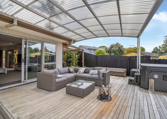  at 42 Finnerty Avenue, Howick, Auckland