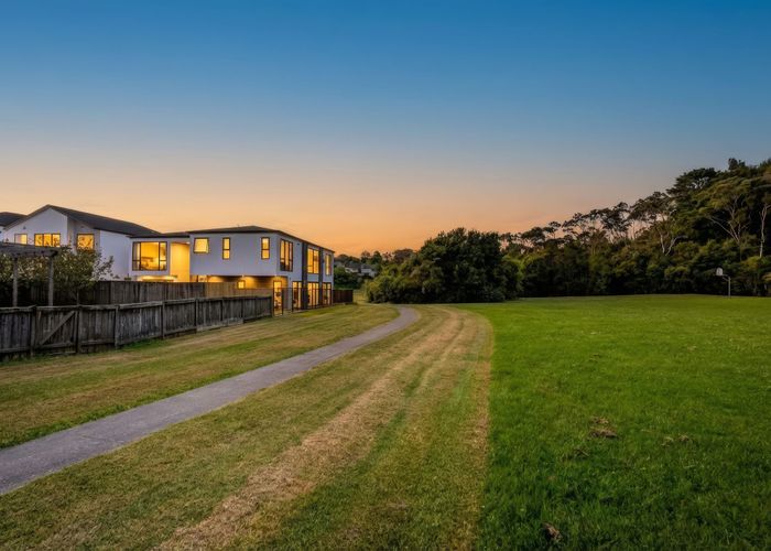  at 6B  Widdison Place, Albany, North Shore City, Auckland