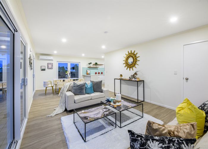  at 3/42 Pomaria Road, Henderson, Auckland