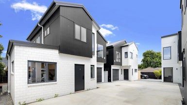  at 4/21 Stanniland Street, Sunnyhills, Auckland