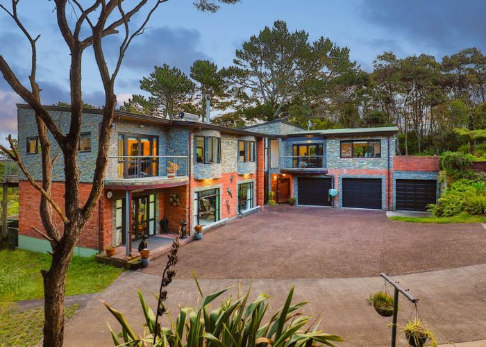 at 39 Upper Harbour Drive, Greenhithe, North Shore City, Auckland