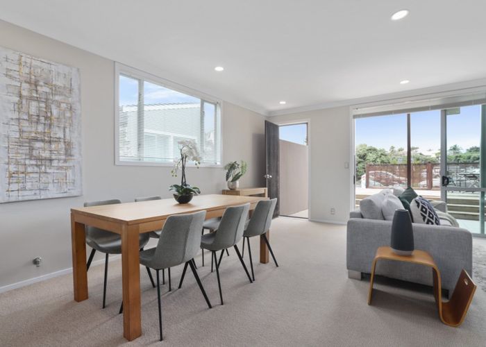  at 9F Clearwater Cove, West Harbour, Auckland