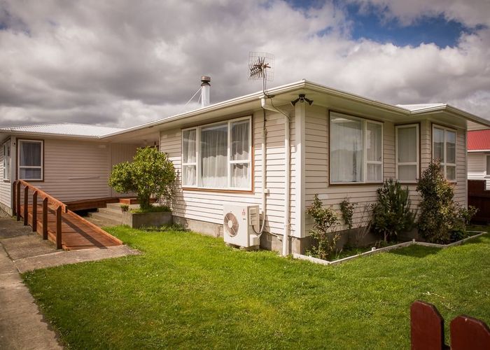  at 4  Kawatiri Grove, Wainuiomata, Lower Hutt, Wellington