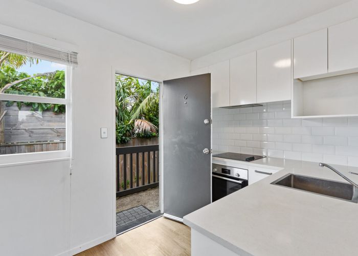  at 6/7 Western Springs Road, Western Springs, Auckland