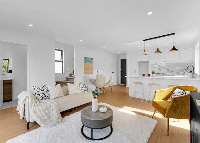  at 42 Burbank Avenue, Manurewa, Manukau City, Auckland