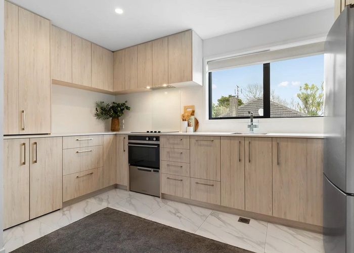  at 4/61 Matipo Road, Te Atatu Peninsula, Waitakere City, Auckland