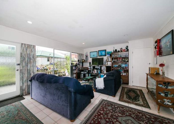  at 3/1369 Dominion Road Extension, Mount Roskill, Auckland