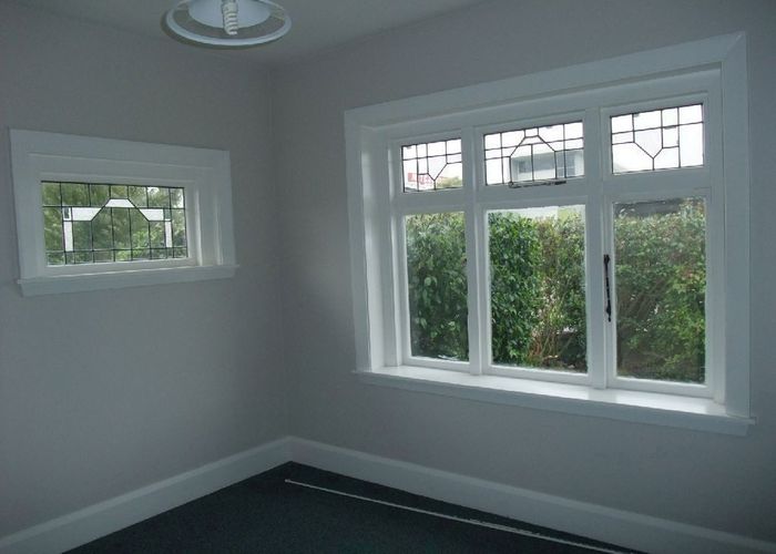  at 27 Clarence Street South, Addington, Christchurch City, Canterbury