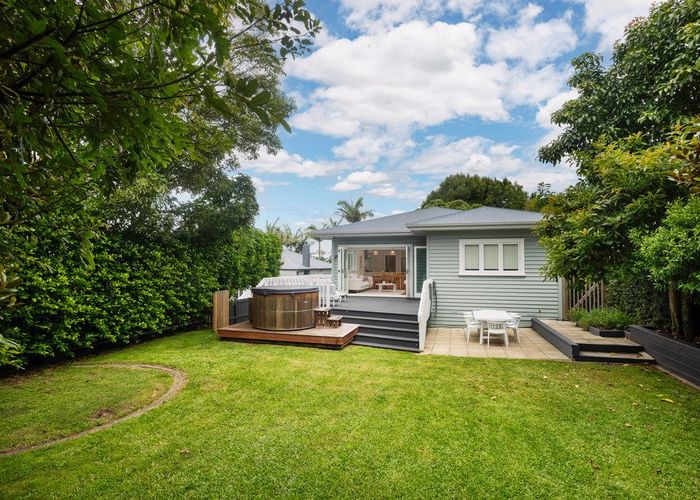  at 11 Mountfield Terrace, Mount Albert, Auckland City, Auckland