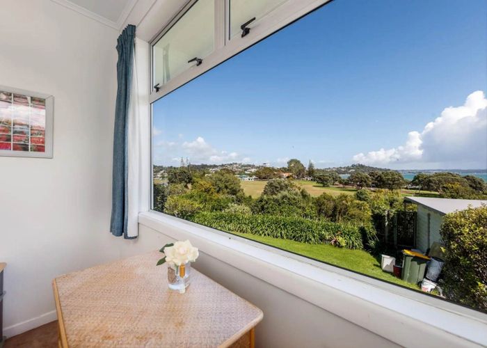  at 3/142 Stanmore Bay Road, Stanmore Bay, Rodney, Auckland